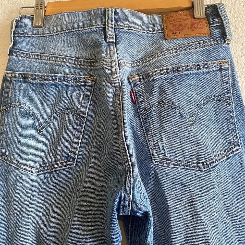 Levi’s 501 jeans in the perfect condition size W26 L30 - Picture 6 of 7